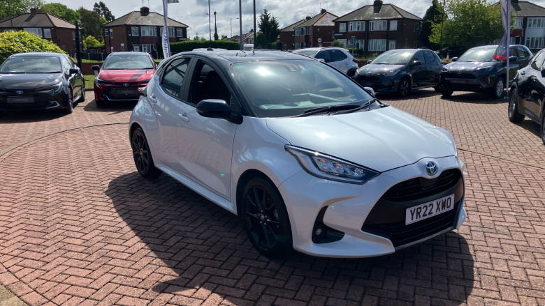 Toyota Yaris 1.5 Hybrid Dynamic 5dr CVT Hybrid Hatchback